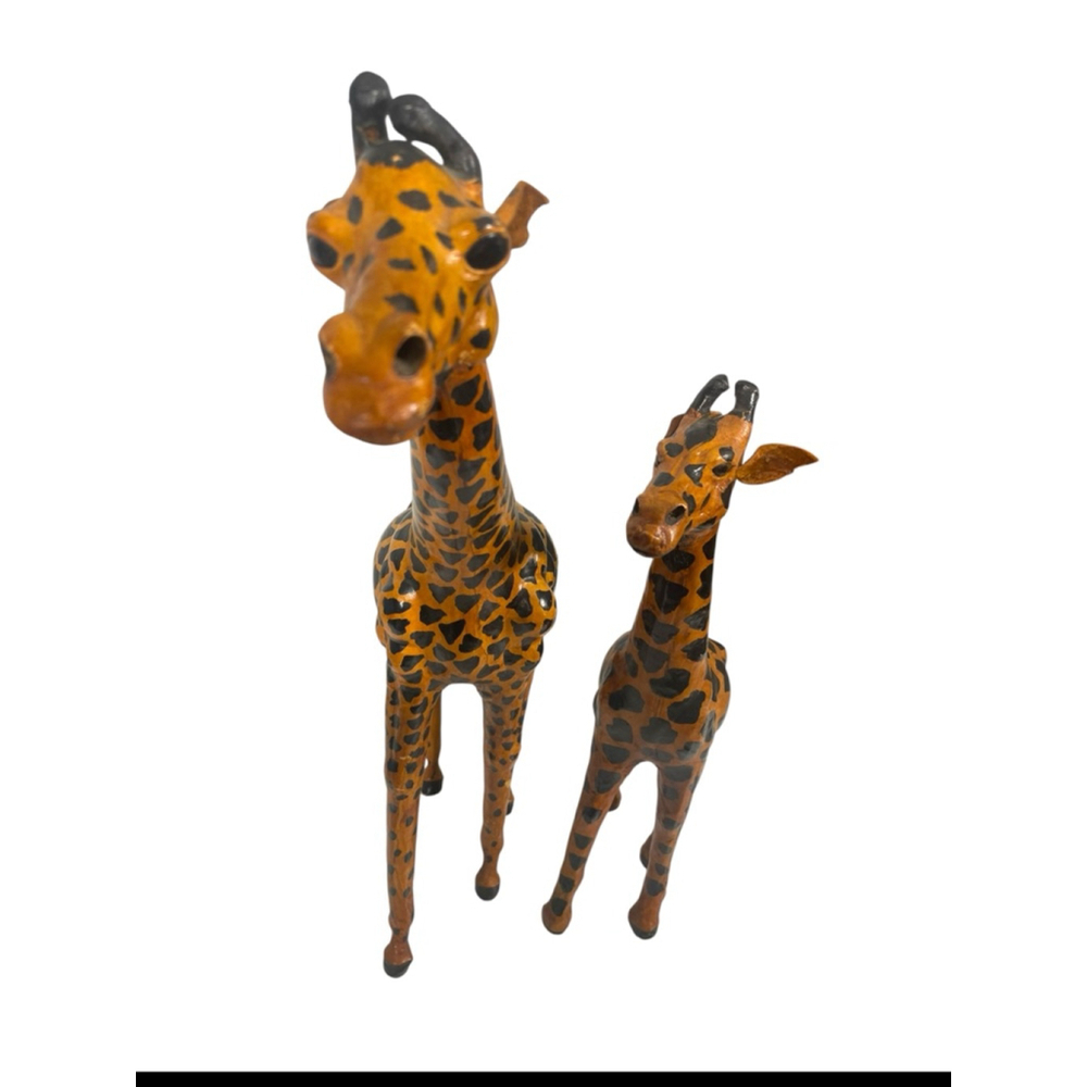 Vintage leather wrapped 2 Pc mom and child giraffe figures statues - Picture 10 of 12